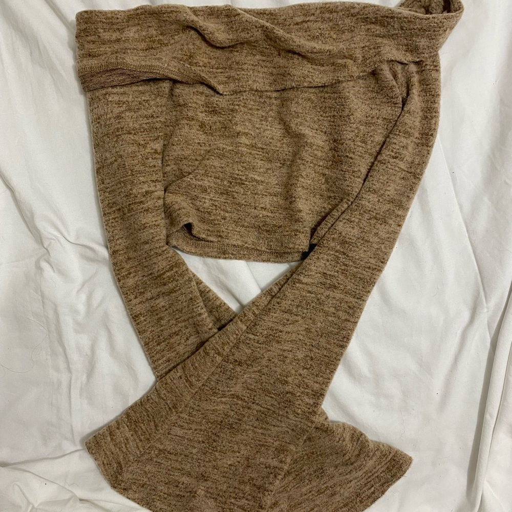 Shein off the shoulders crop top.